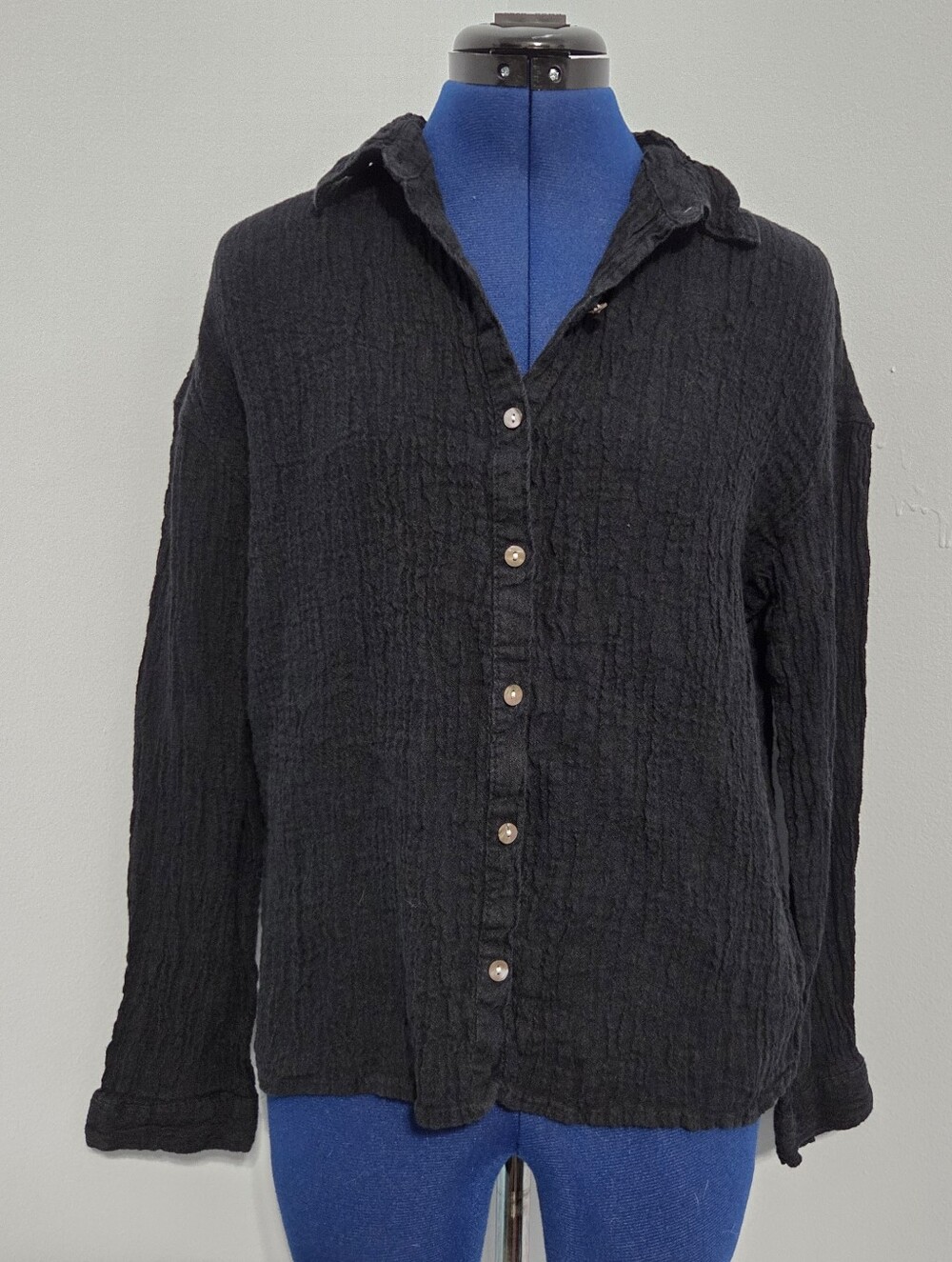 Black Scrunched Linen Gauze Button Down Top Size S